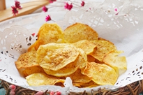 多頭稱(chēng)包裝機(jī)滿足各種零食的包裝